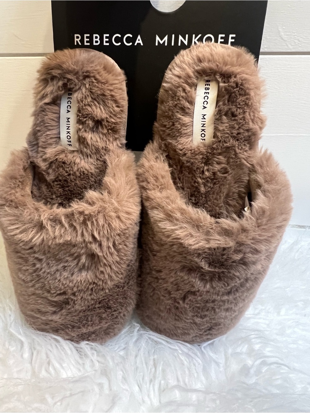 Rebecca Minkoff Plush Faux Fur Slide Slippers in Taupe Brown size 5-6 Women’s